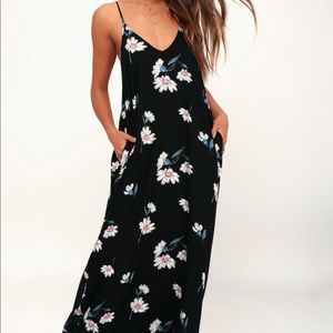 Lulu’s Yours Tule Black Daisy Print Maxi